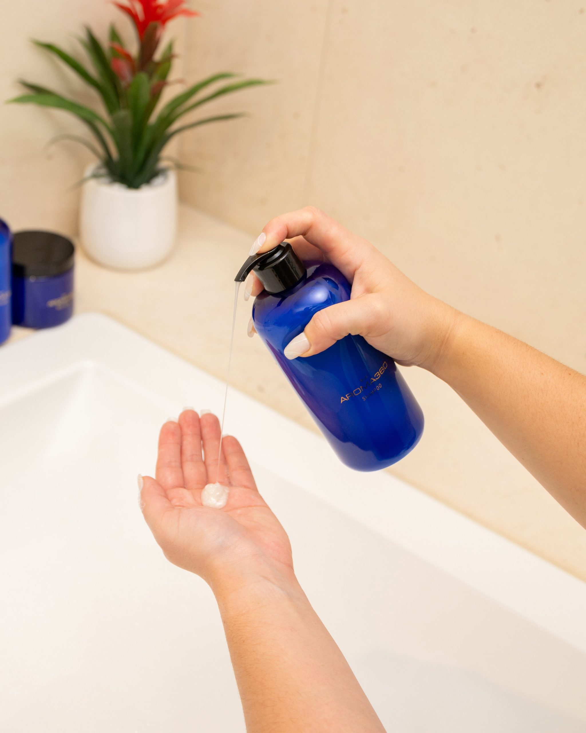 Blue Body Wash - Image 3